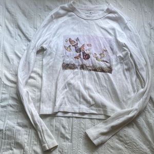 Cute brandy Melville butterfly long sleeve! White small in womens